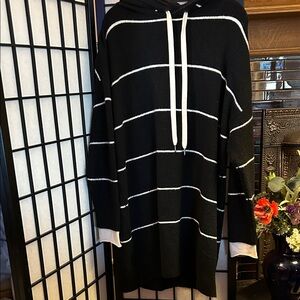 Alice + Olivia Black and White Hooded Sweater